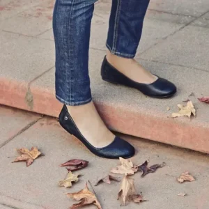 Mocs & Loafers|Anna Black