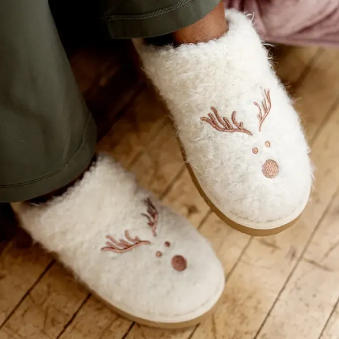 reindeer-scuff-KrTfyIiT-1.webp Slippers|Reindeer Scuff Stone
